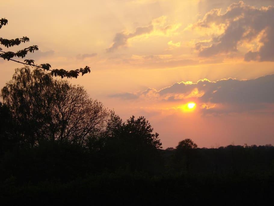 Le Temps D'Un Souffle - Gite Rural 3 Epis Sivry-Rance Esterno foto